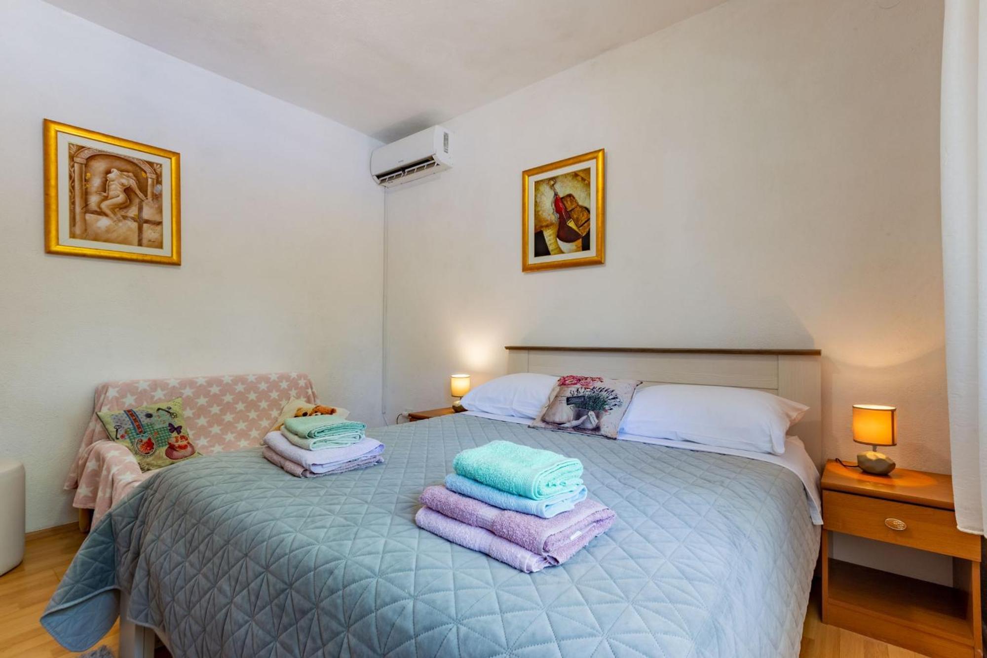 Holiday Home Flora Задар Екстериор снимка