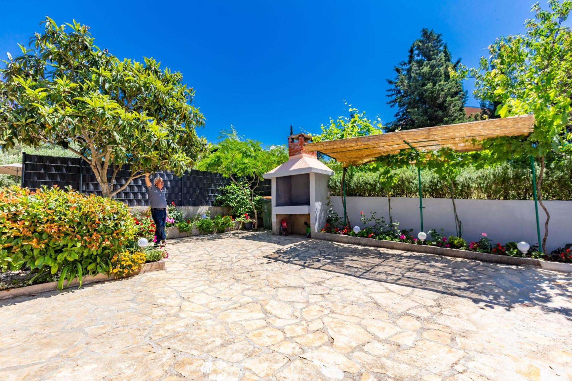 Holiday Home Flora Задар Екстериор снимка