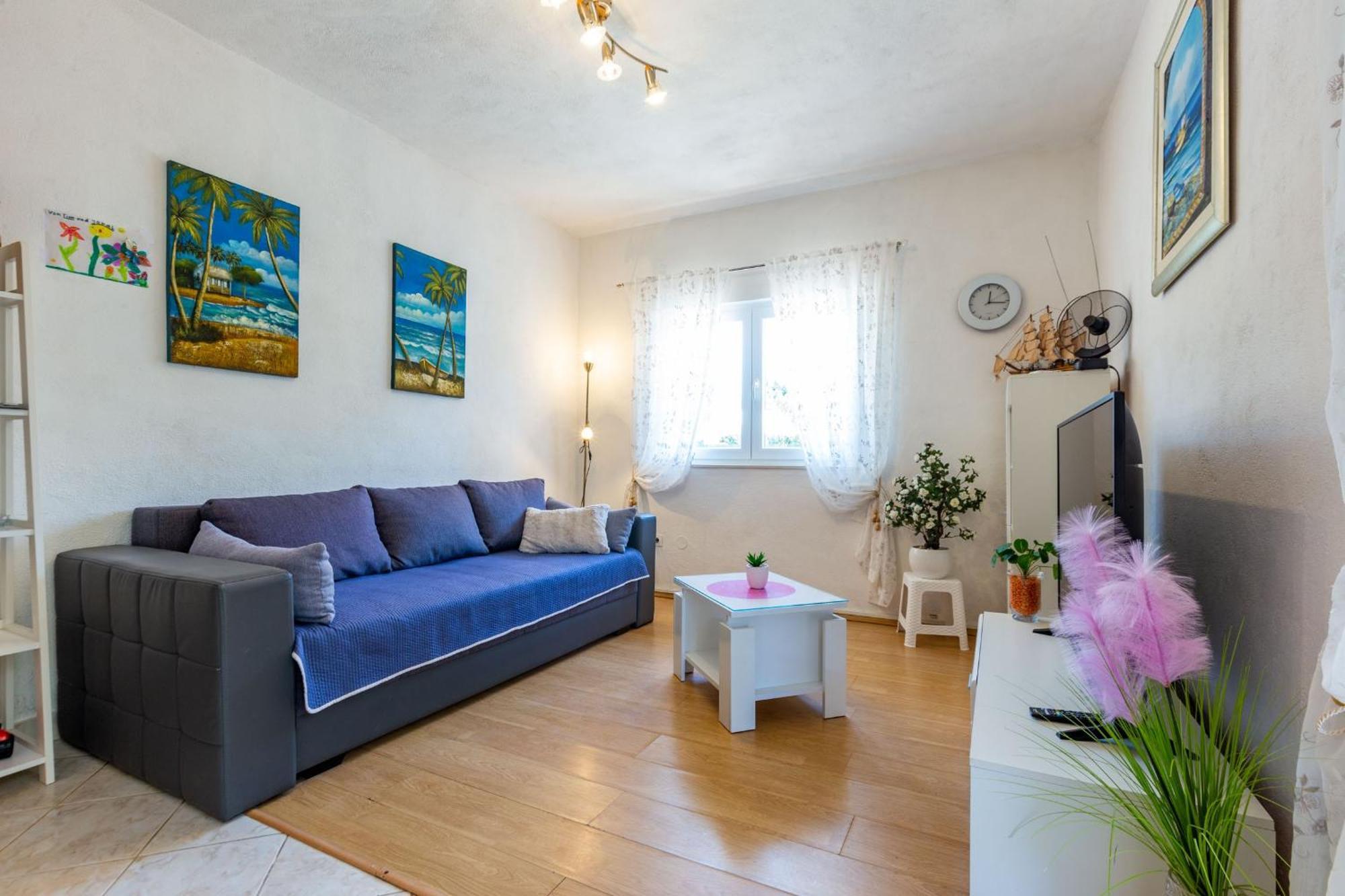 Holiday Home Flora Задар Екстериор снимка