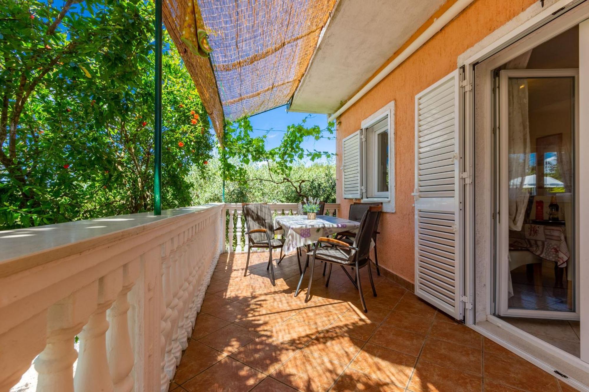 Holiday Home Flora Задар Екстериор снимка
