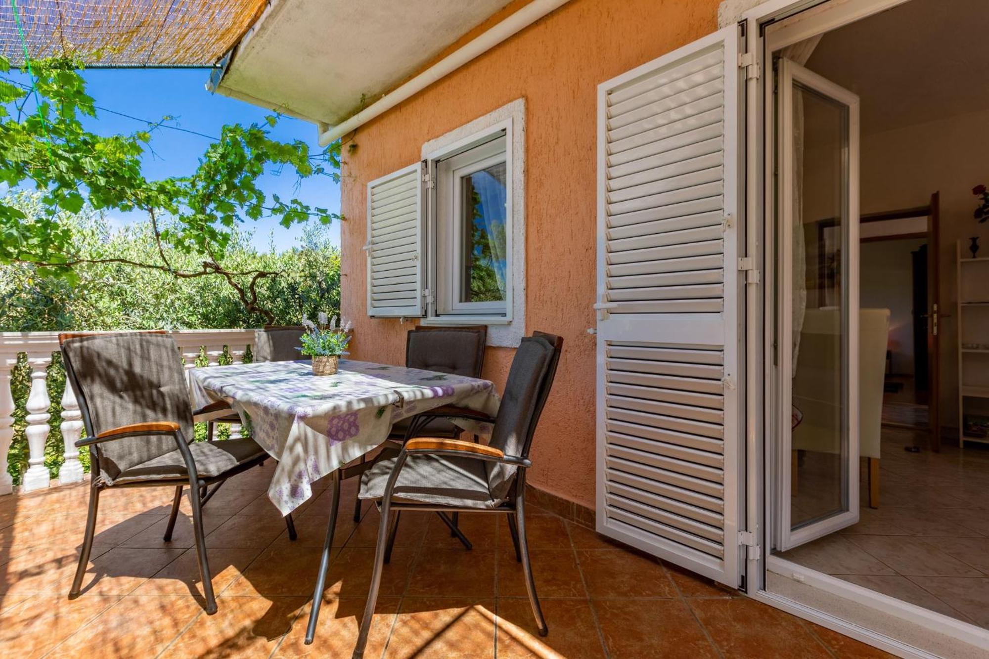 Holiday Home Flora Задар Екстериор снимка