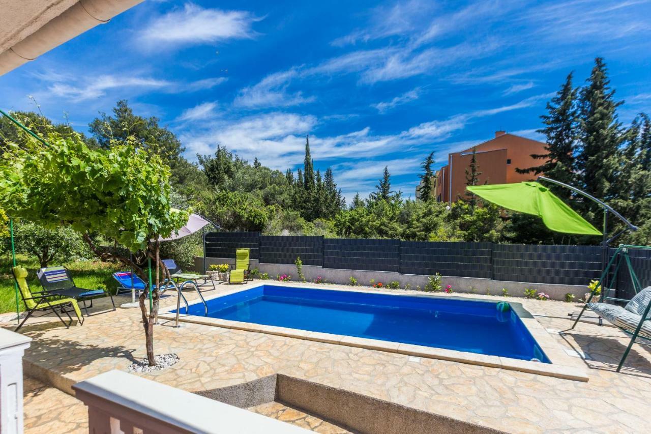 Holiday Home Flora Задар Екстериор снимка