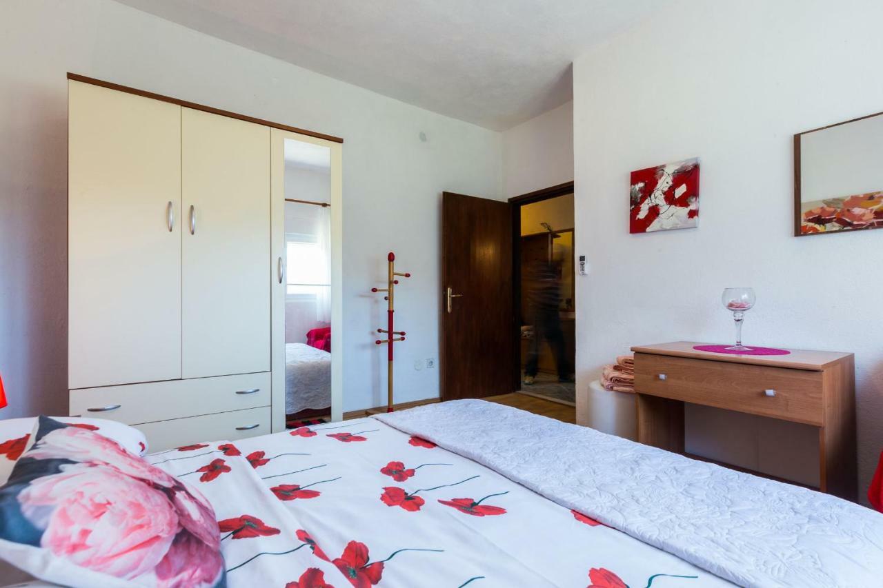 Holiday Home Flora Задар Екстериор снимка