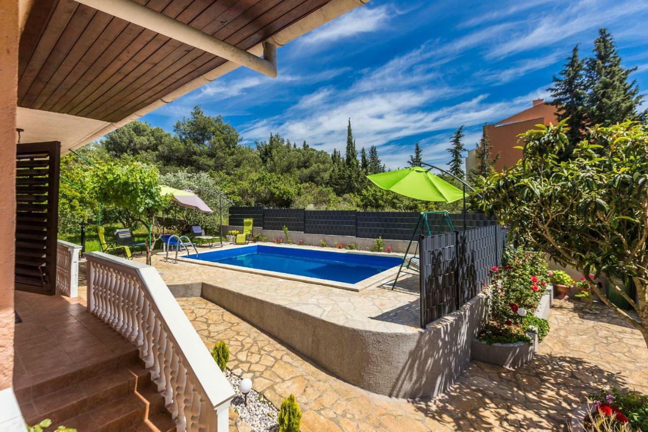 Holiday Home Flora Задар Екстериор снимка